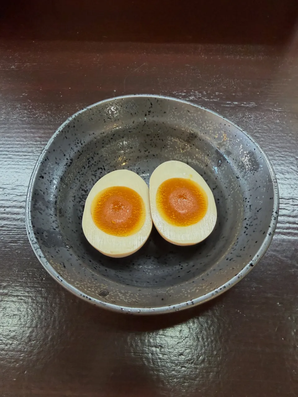 こんにちは担々麺処三月（みつき）です！