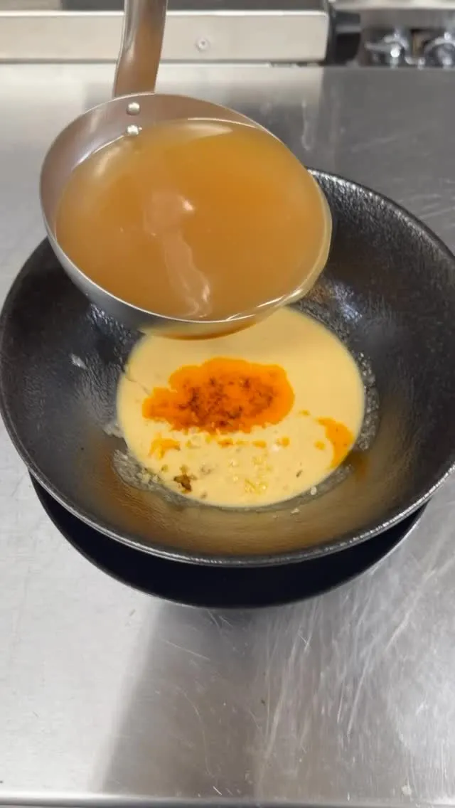 ごまのコクと爽やかな酸味🍜